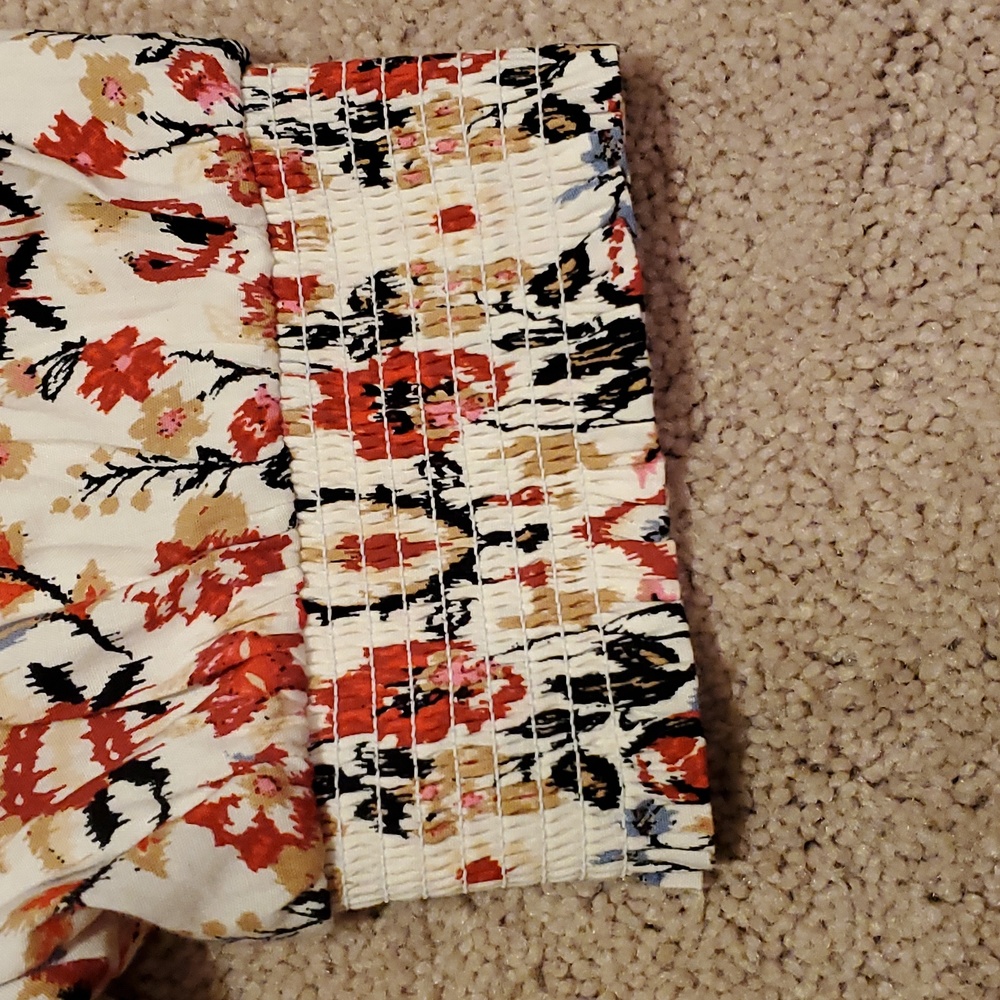 Loft Women's Short Sleeve Blouse Size Large - Picture 3 of 9